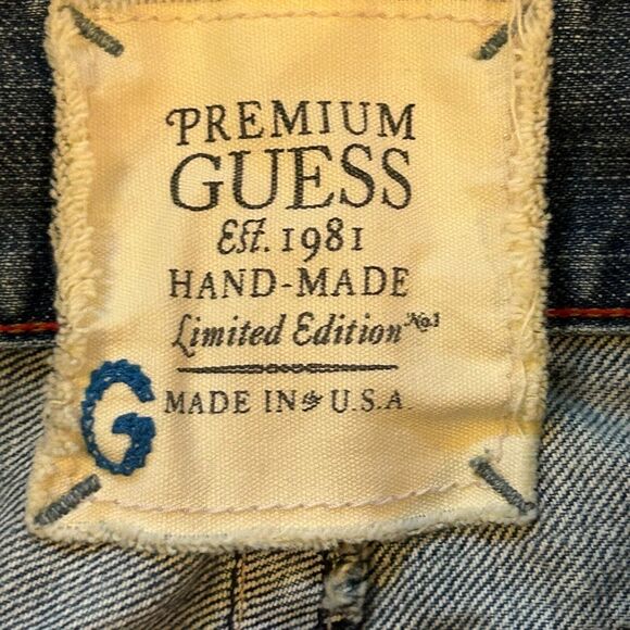 Vintage Guess Premium Blue Jeans Embroidered Mens 33 Limited Edition Made in USA - Picture 7 of 15